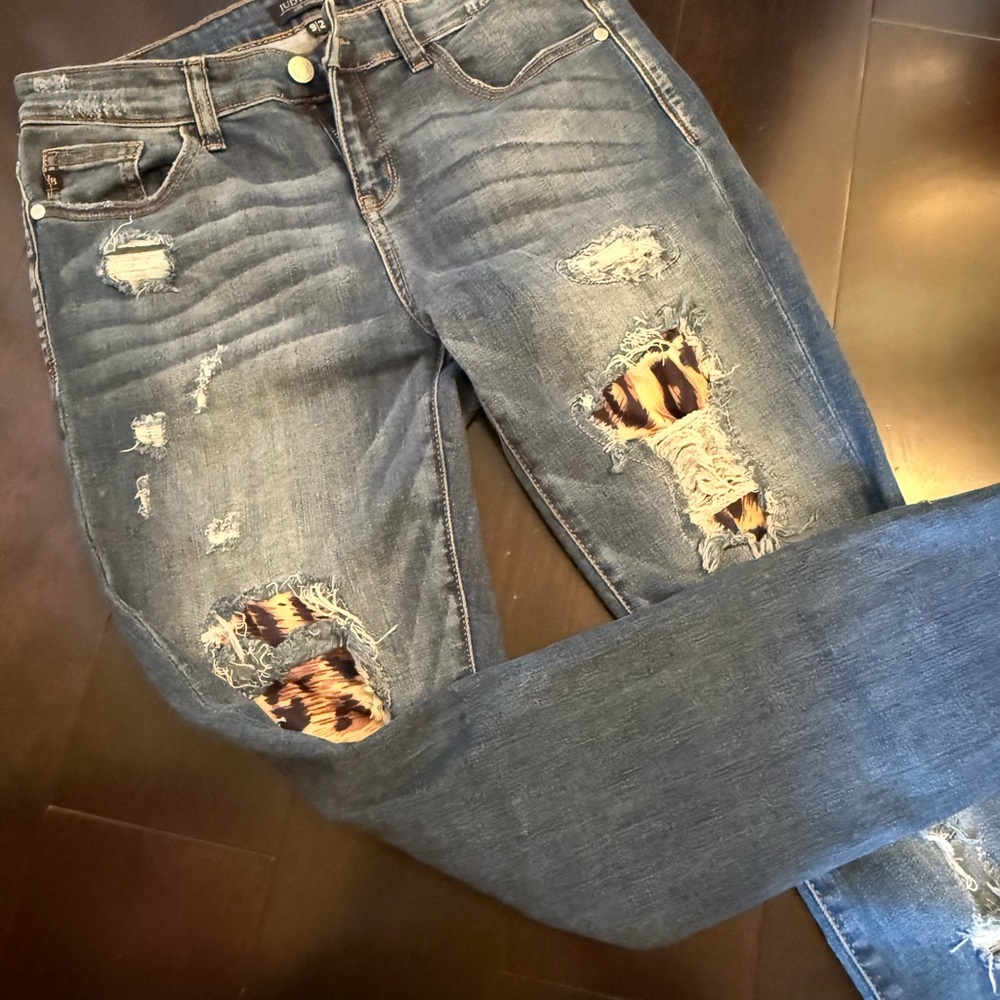 Judy Blue Boyfriend Jeans - Cheetah Print Distressed